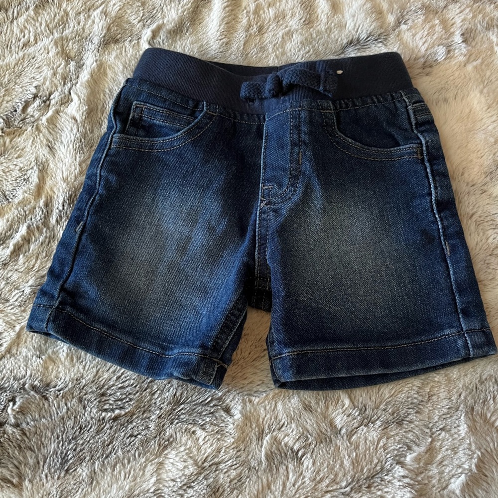 Cat & Jack 2 Pack Shorts (boys) 18 month - Picture 2 of 5